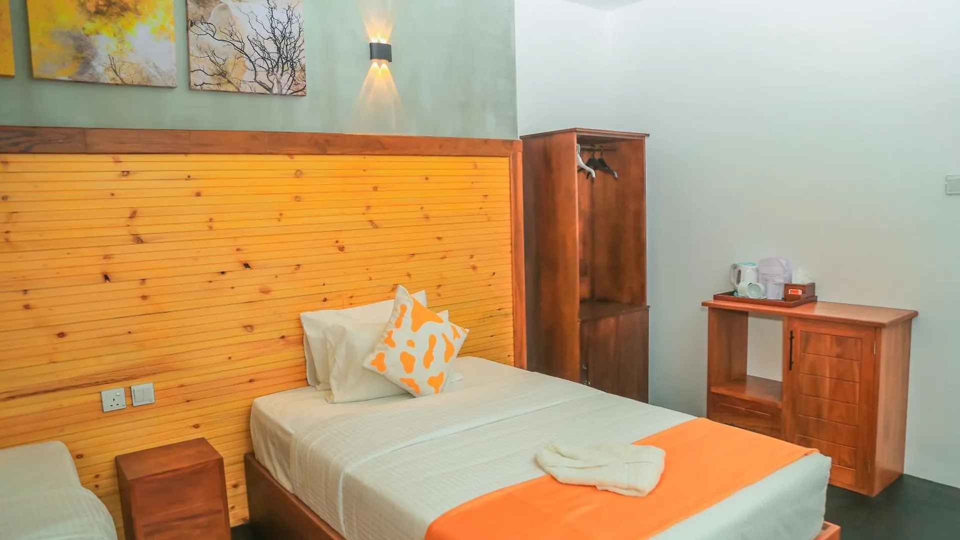 Mount End Hotel Nuwara Eliya