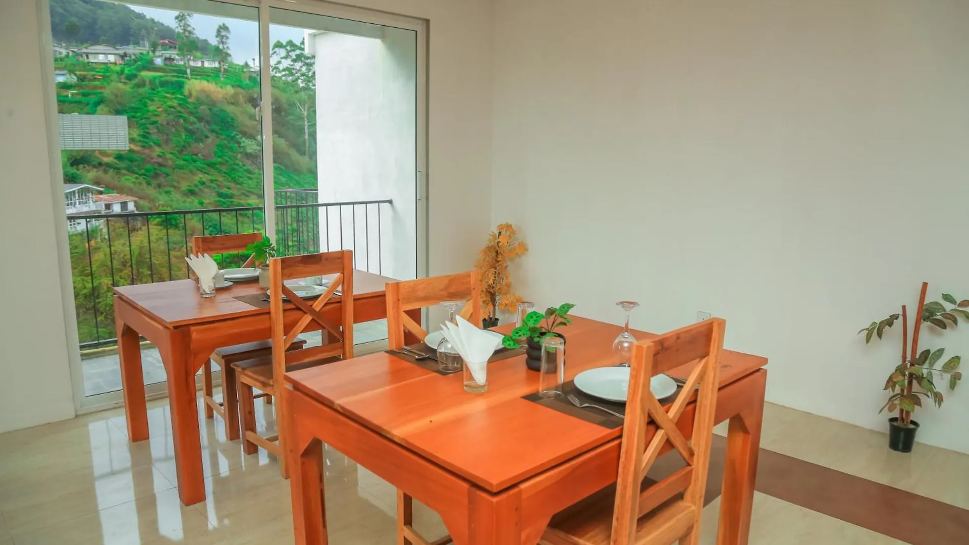 Mount End Hotel Nuwara Eliya